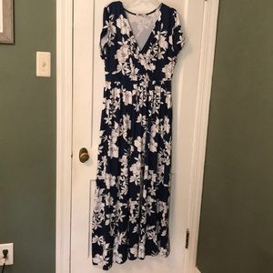 Floral maxi dress WITH POCKETS